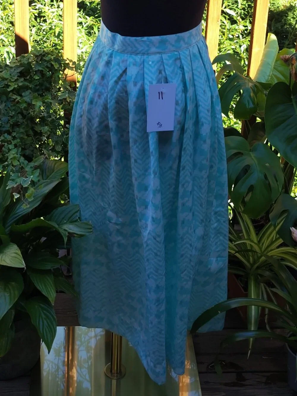 Vintage LouBella patterned skirt, size 8 (item A11)